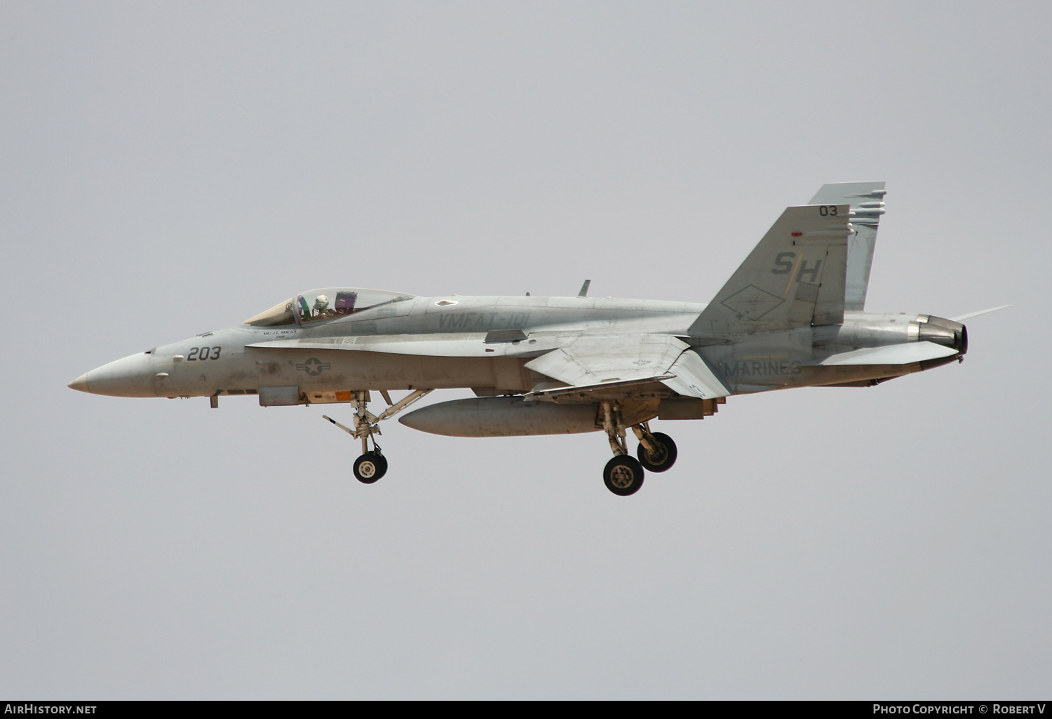 Aircraft Photo of 165196 | McDonnell Douglas F/A-18C Hornet | USA - Marines | AirHistory.net #647503