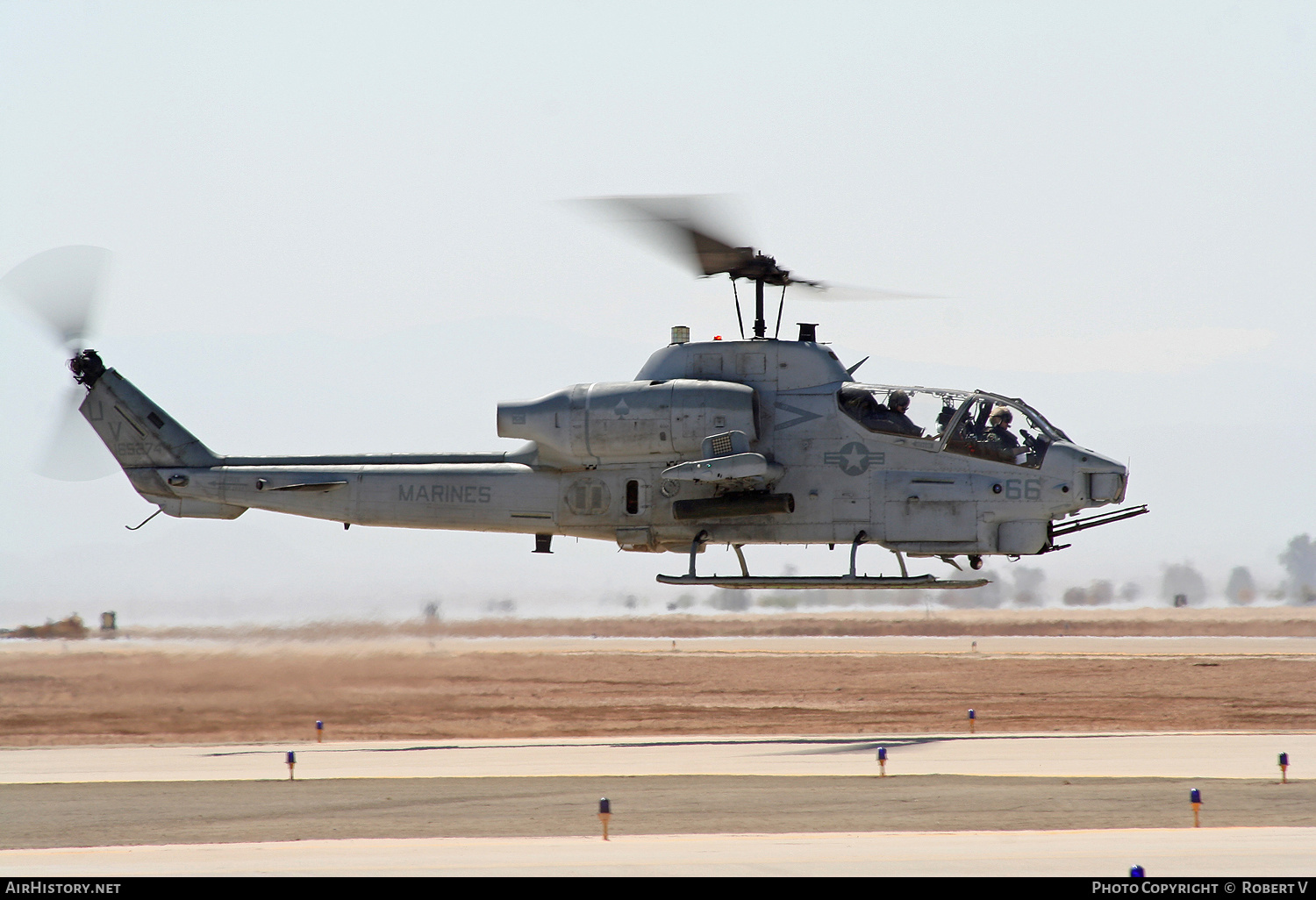 Aircraft Photo of 165274 | Bell AH-1W Sea Cobra | USA - Marines | AirHistory.net #647509