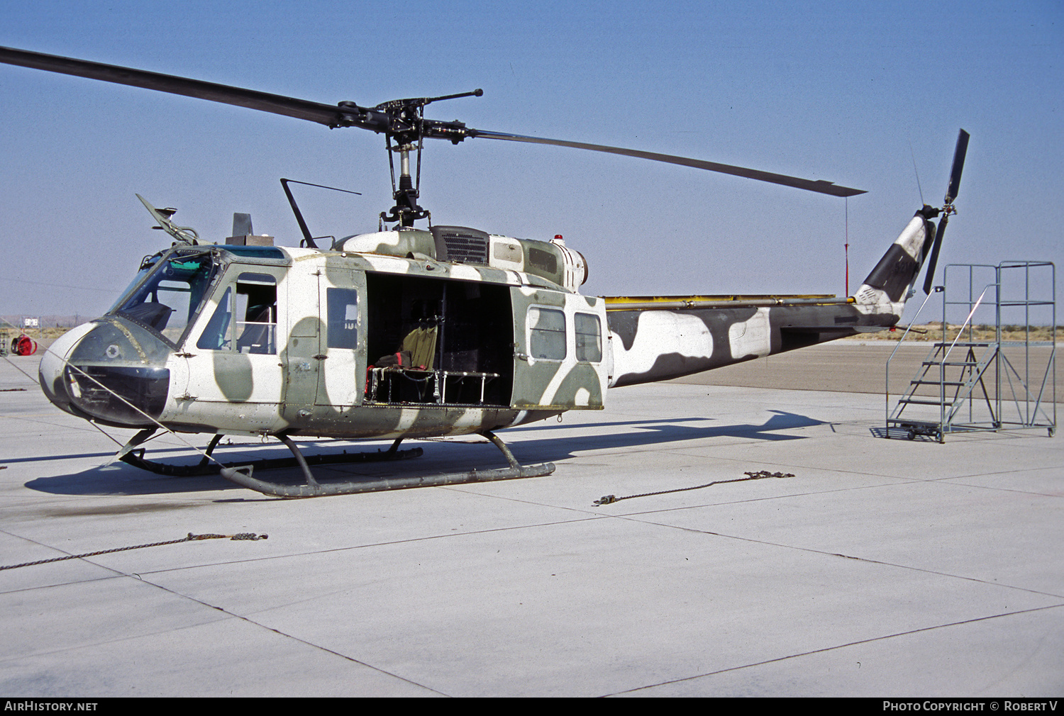 Aircraft Photo of 73-21858 / 21858 | Bell JUH-1H Iroquois | USA - Army | AirHistory.net #647563