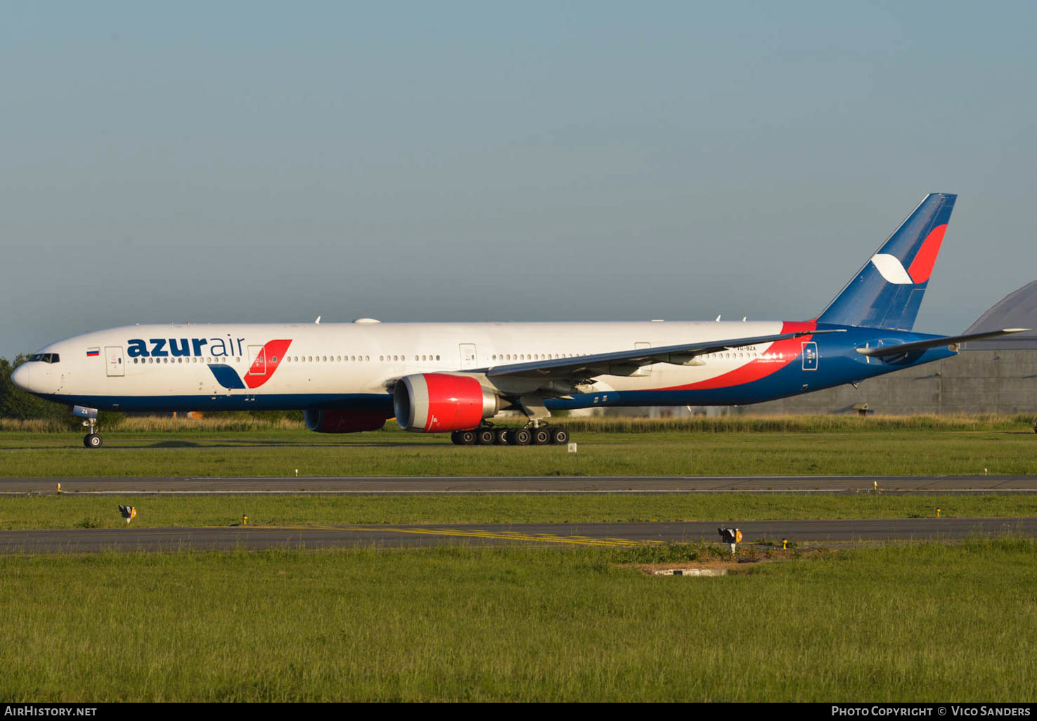 Aircraft Photo of VQ-BZA | Boeing 777-31H/ER | Azur Air | AirHistory.net #647570