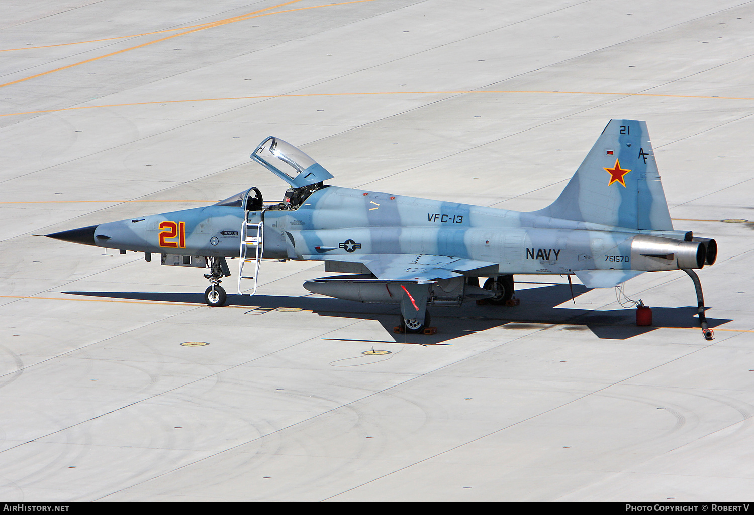 Aircraft Photo of 761570 | Northrop F-5N Tiger II | USA - Navy | AirHistory.net #647606