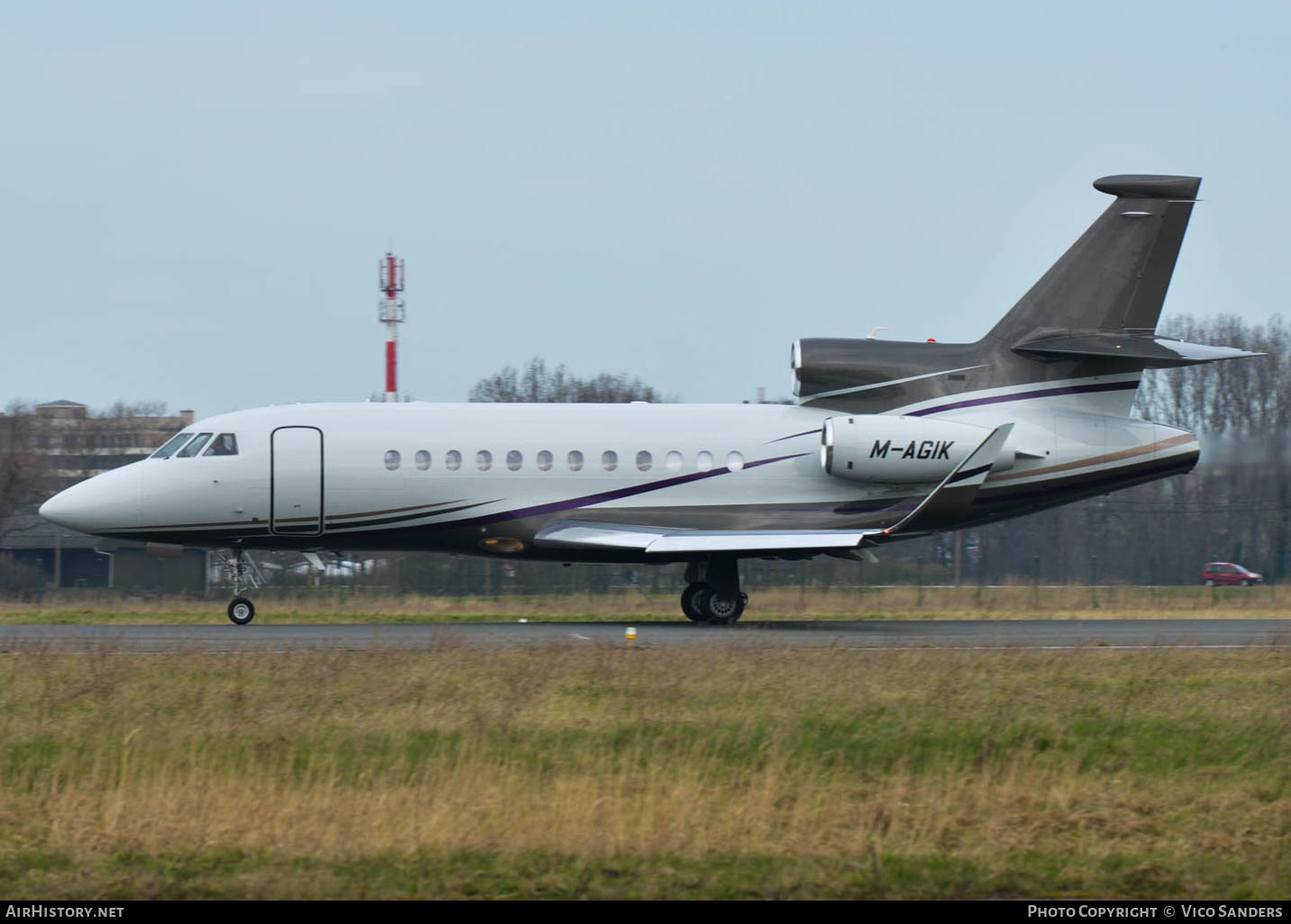Aircraft Photo of M-AGIK | Dassault Falcon 900EX | AirHistory.net #647617