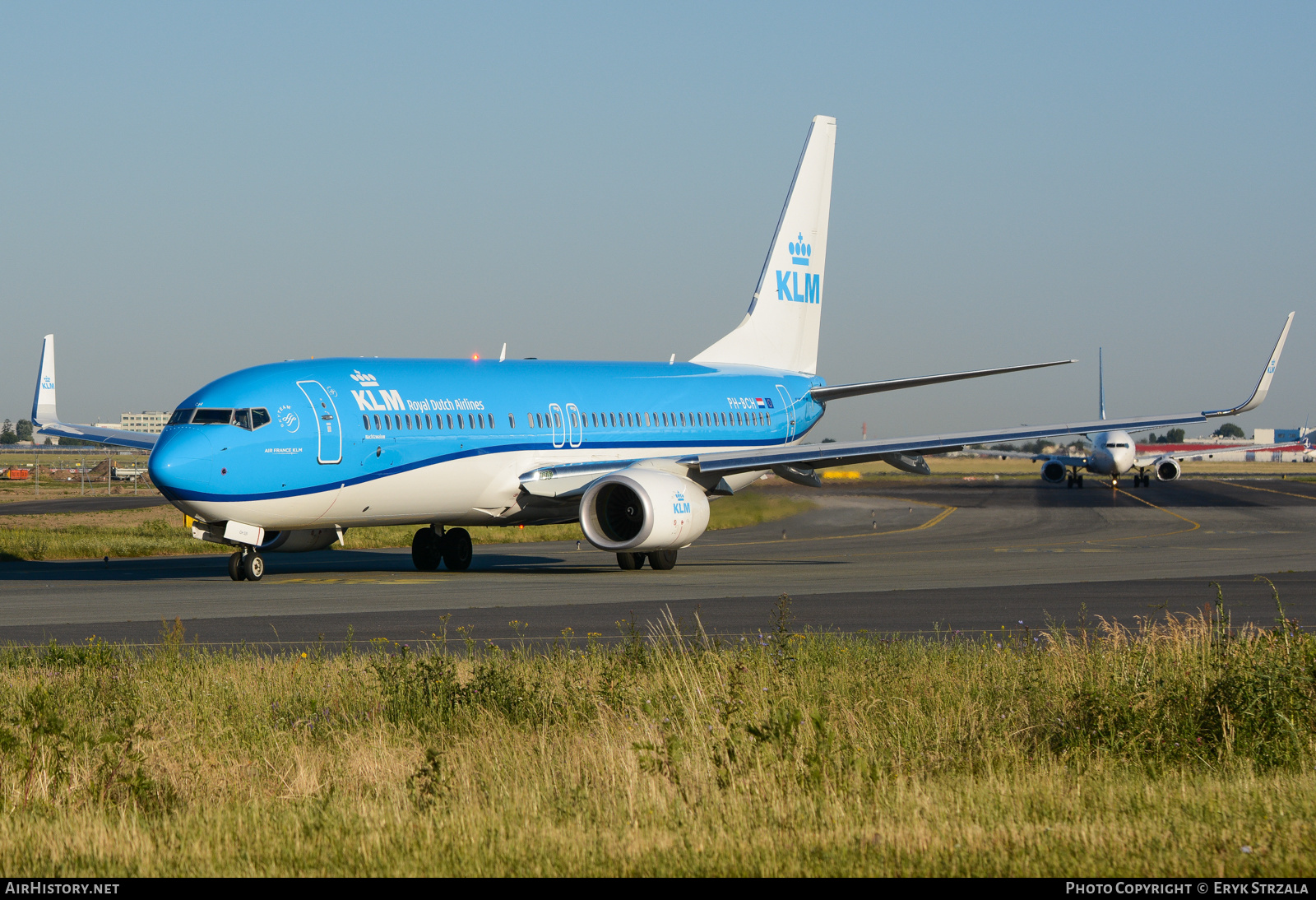 Aircraft Photo of PH-BCH | Boeing 737-800 | KLM - Royal Dutch Airlines | AirHistory.net #647686