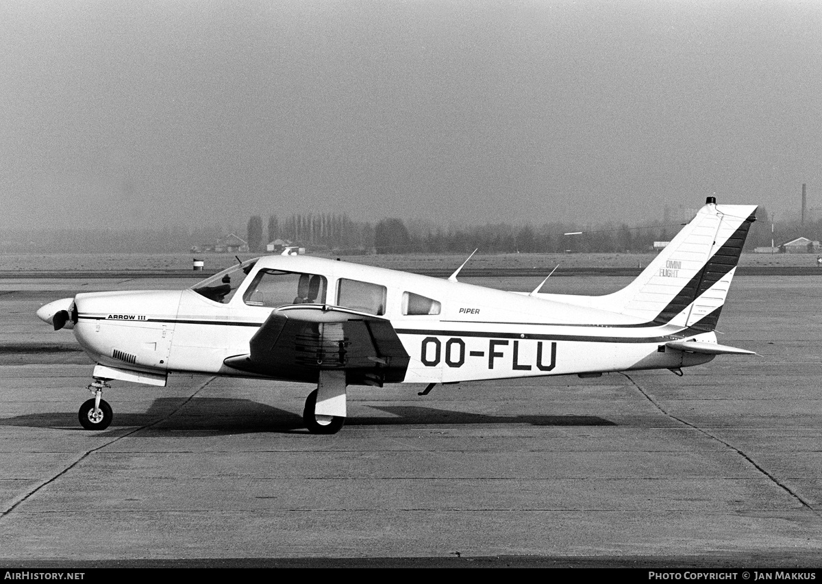 Aircraft Photo of OO-FLU | Piper PA-28R-201 Cherokee Arrow III | Omni Flight | AirHistory.net #647797
