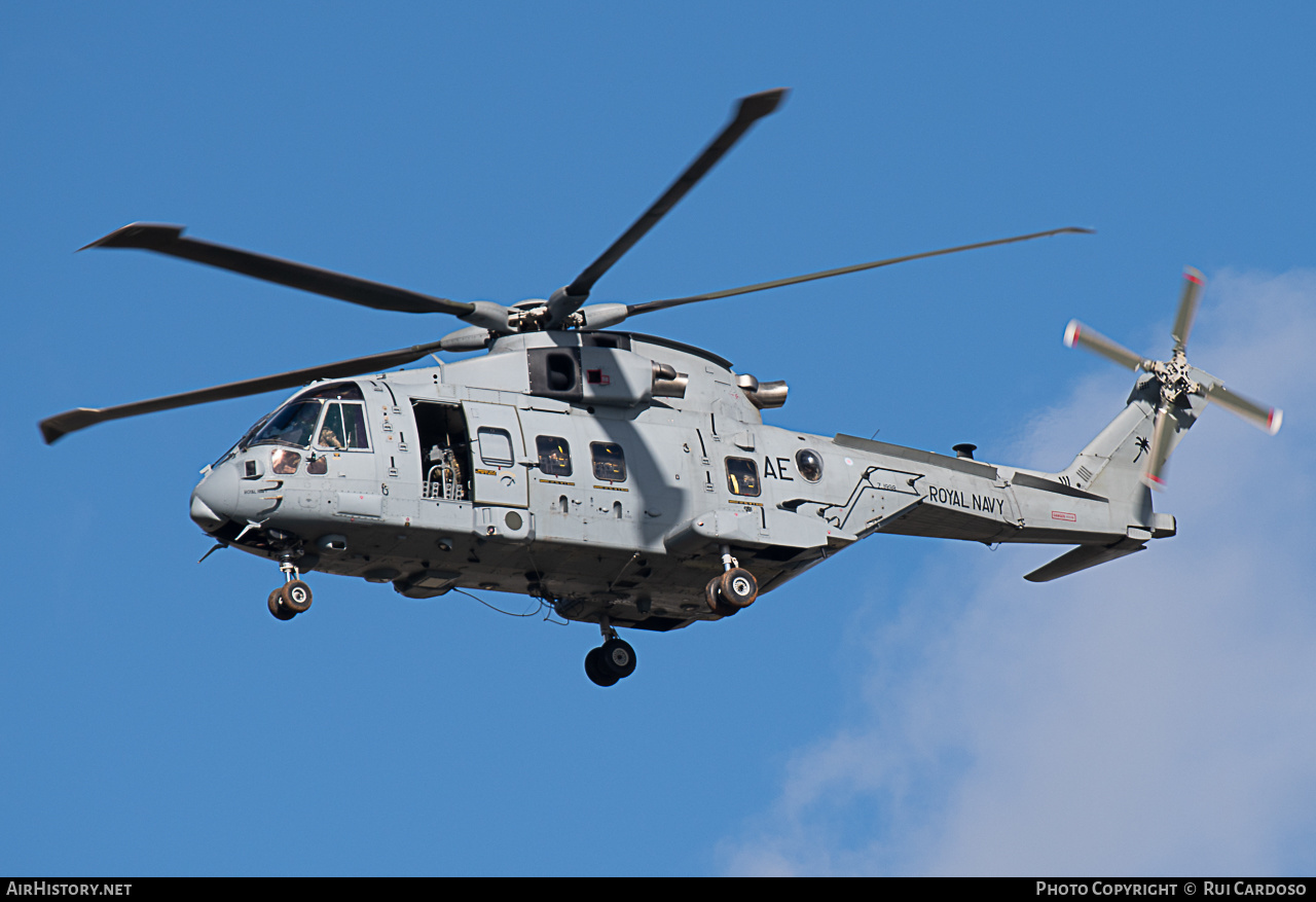 Aircraft Photo of ZJ998 | AgustaWestland EH101-512 Merlin HC4A | UK - Navy | AirHistory.net #647804