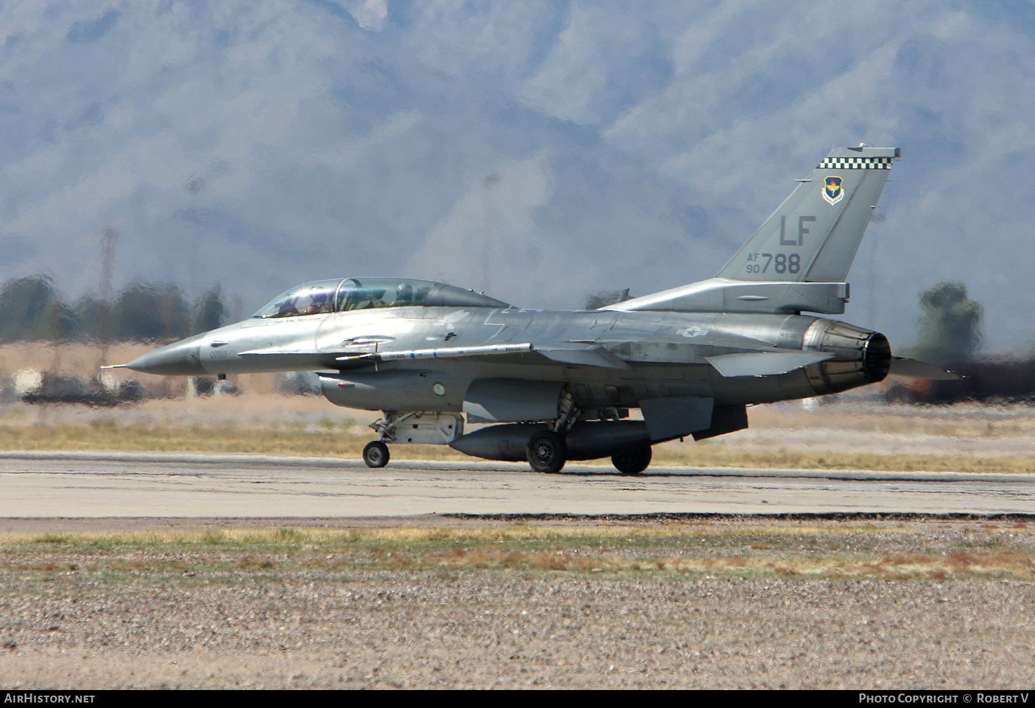 Aircraft Photo of 90-0788 / AF90-788 | Lockheed Martin F-16D Fighting Falcon | USA - Air Force | AirHistory.net #648027