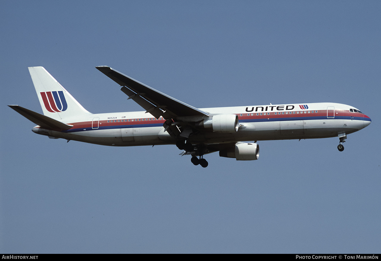 Aircraft Photo of N652UA | Boeing 767-322/ER | United Airlines | AirHistory.net #648055