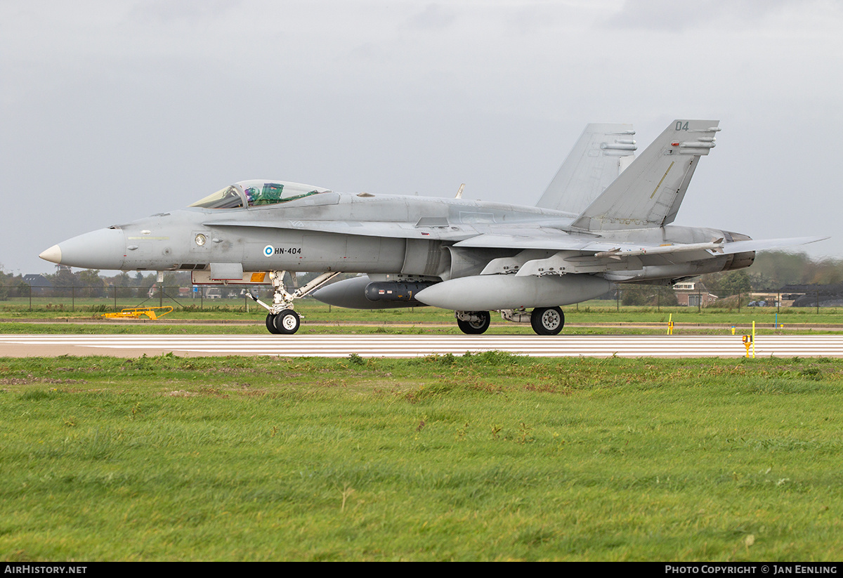 Aircraft Photo of HN-404 | McDonnell Douglas F/A-18C Hornet | Finland - Air Force | AirHistory.net #648270