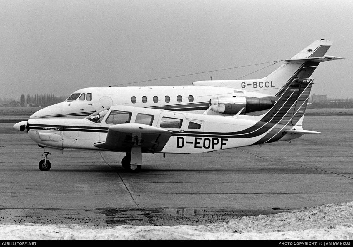 Aircraft Photo of D-EOPF | Piper PA-32R-300 Cherokee Lance | AirHistory.net #648288