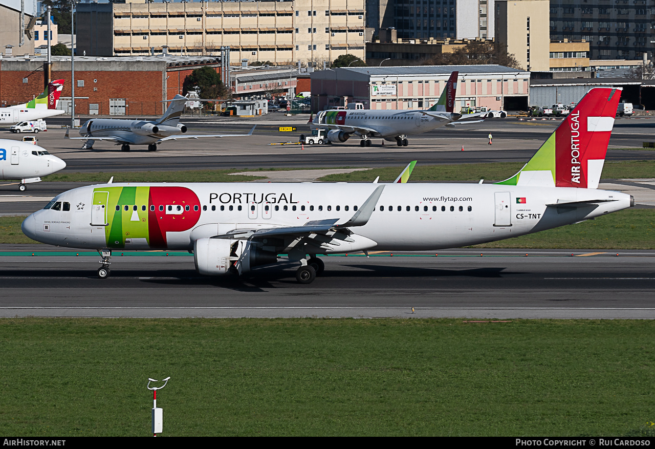 Aircraft Photo of CS-TNT | Airbus A320-214 | TAP Air Portugal | AirHistory.net #648329