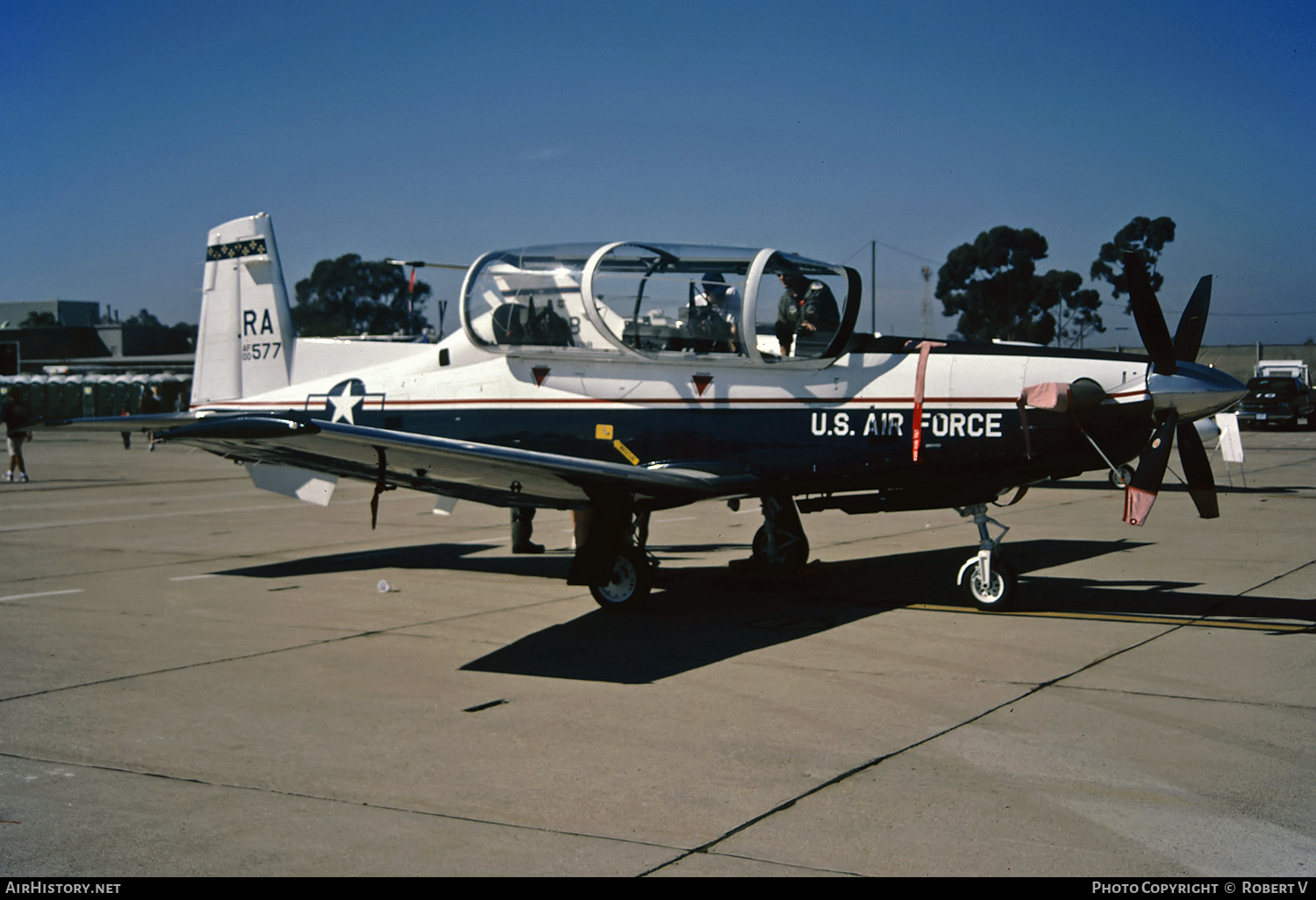 Aircraft Photo of 00-3577 / AF00-577 | Raytheon T-6A Texan II | USA - Air Force | AirHistory.net #648409