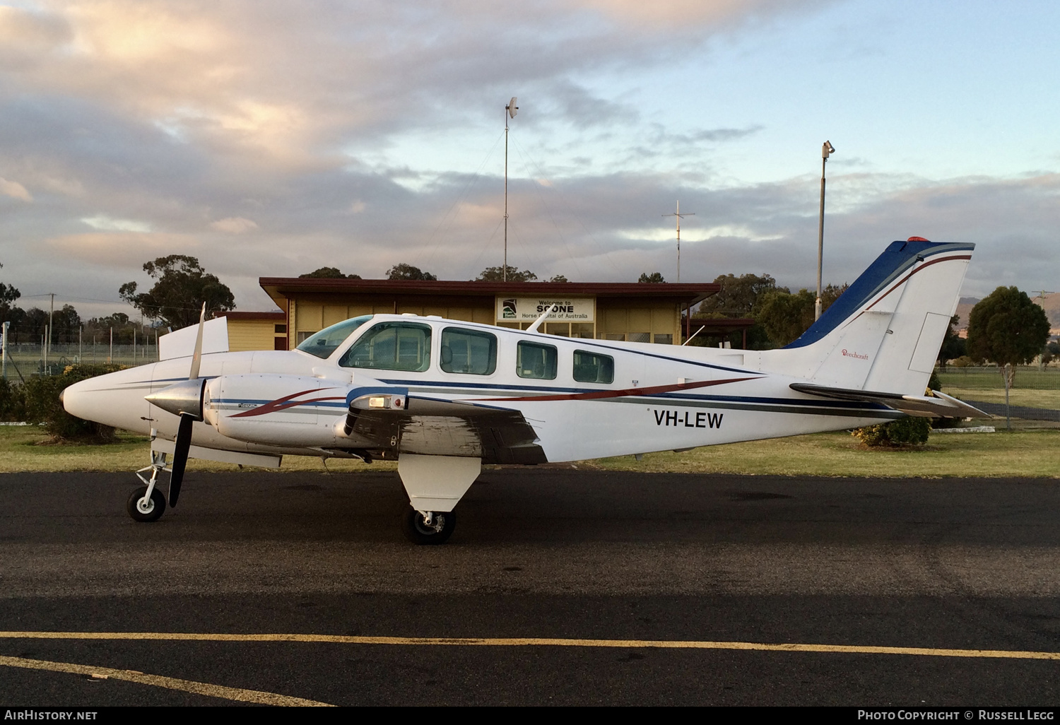 Aircraft Photo of VH-LEW | Beech 58 Baron | AirHistory.net #648503