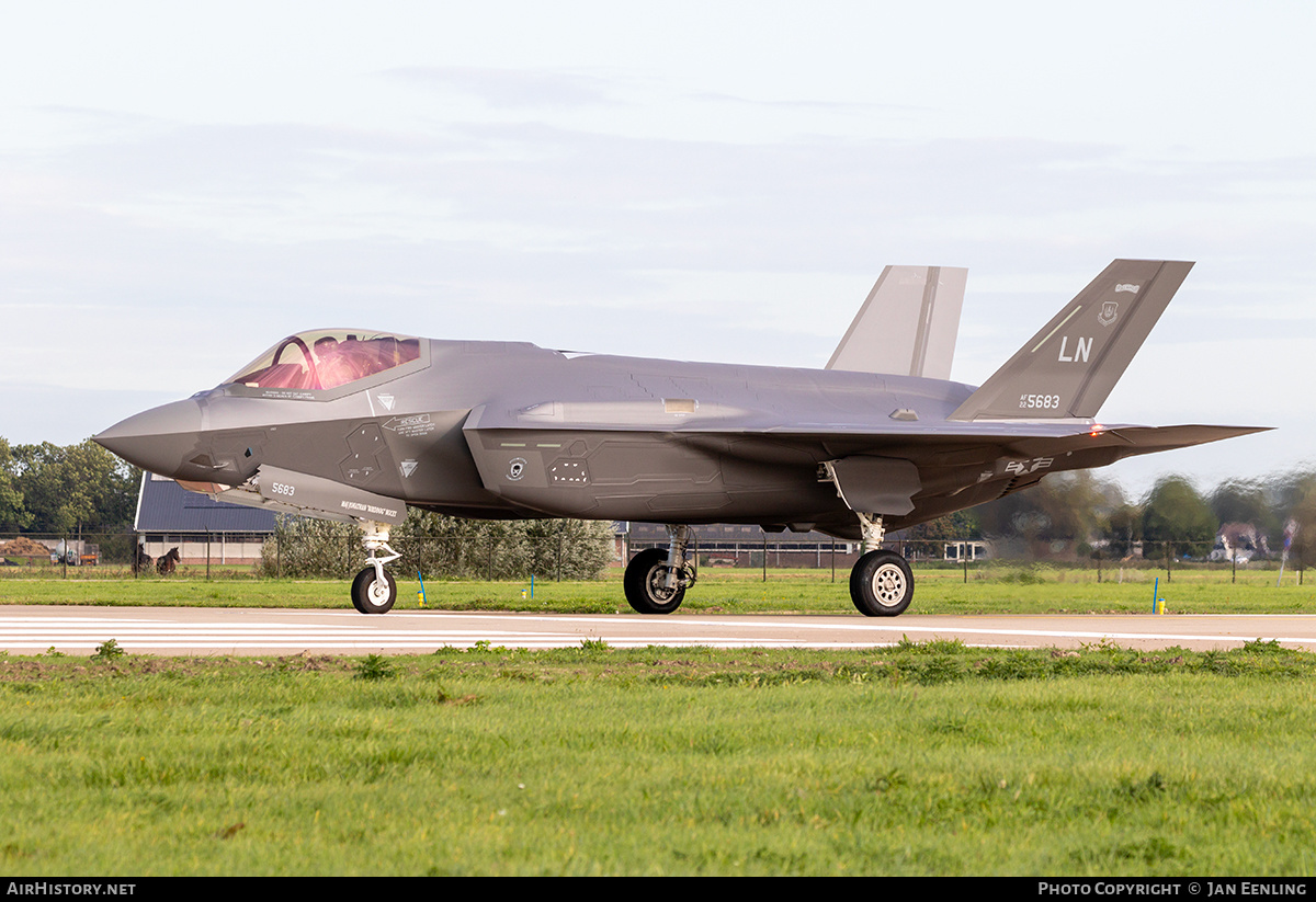 Aircraft Photo of 22-5683 / AF22-5683 | Lockheed Martin F-35A Lightning II | USA - Air Force | AirHistory.net #648583