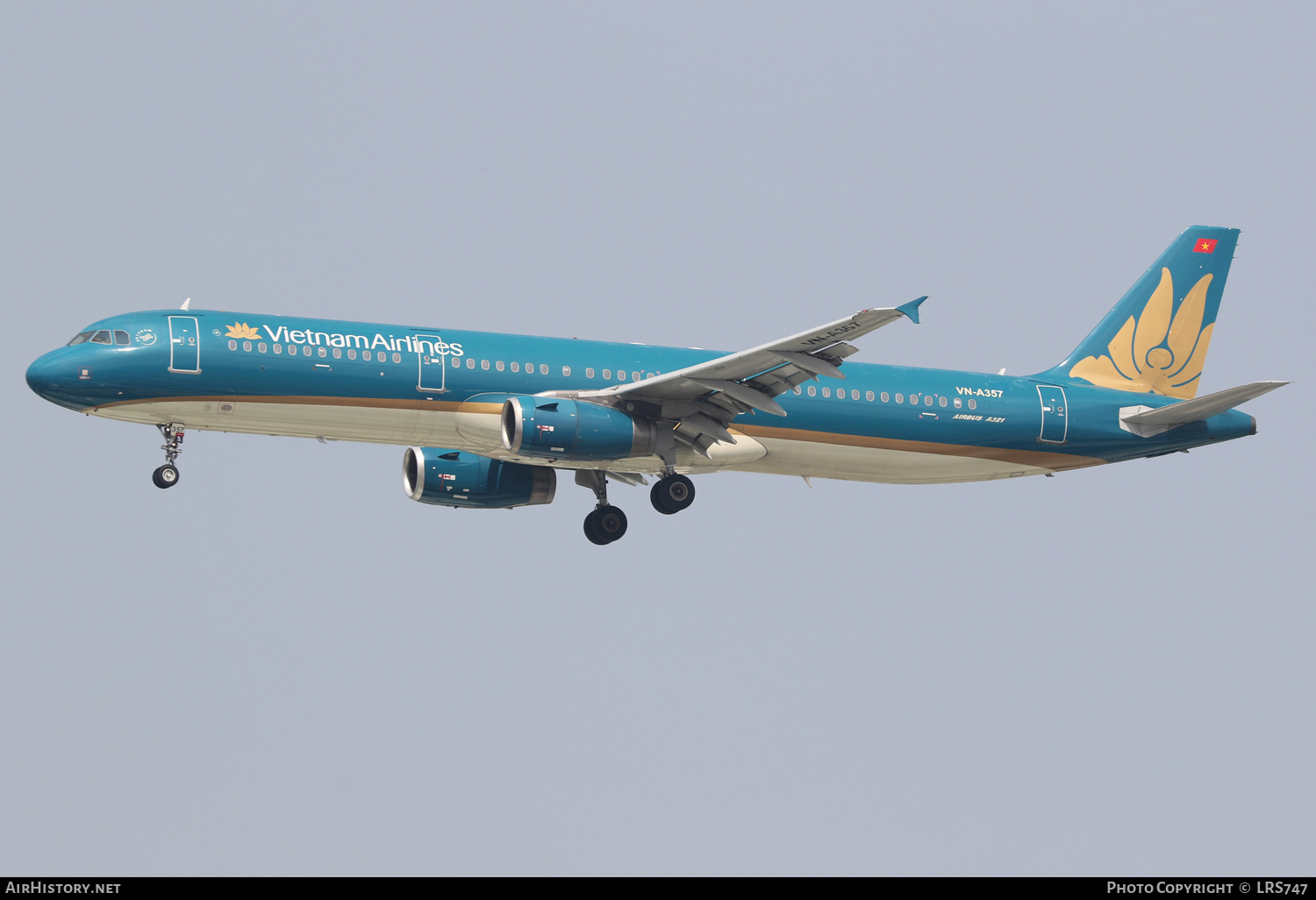 Aircraft Photo of VN-A357 | Airbus A321-231 | Vietnam Airlines | AirHistory.net #648592