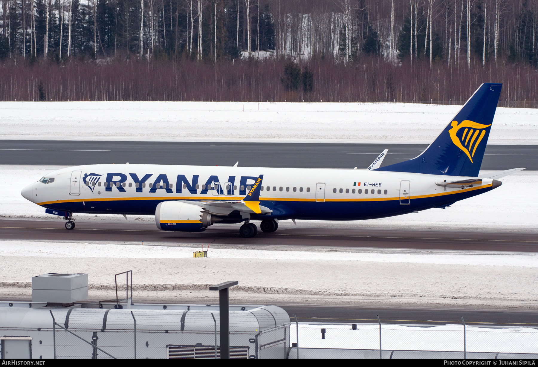Aircraft Photo of EI-HES | Boeing 737-8200 Max 200 | Ryanair | AirHistory.net #648670