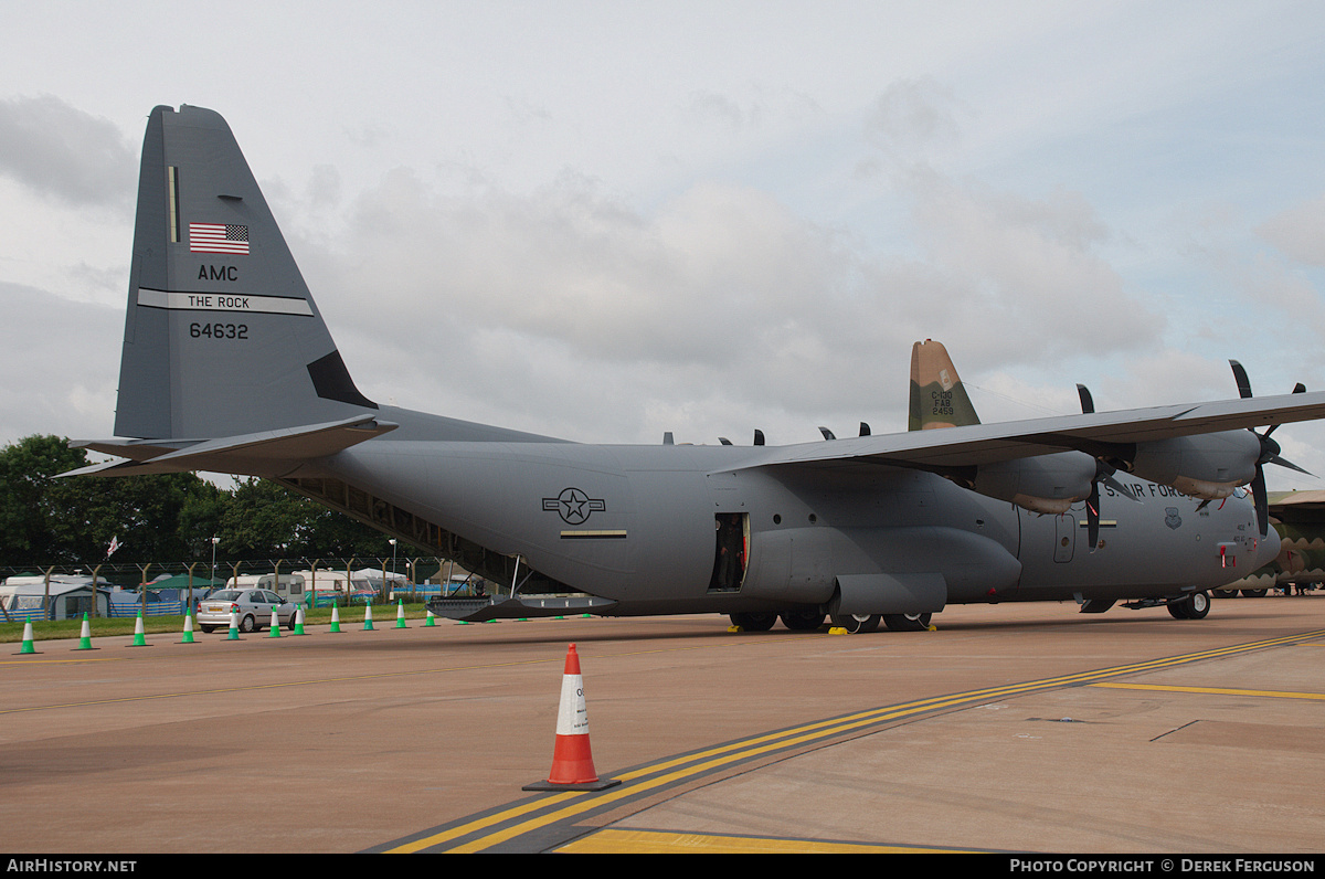 Aircraft Photo of 06-4632 / 64632 | Lockheed Martin C-130J-30 Hercules | USA - Air Force | AirHistory.net #648673