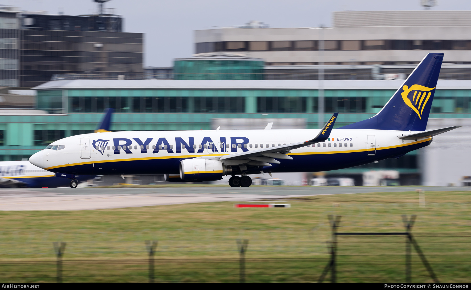 Aircraft Photo of EI-DWX | Boeing 737-8AS | Ryanair | AirHistory.net #648674