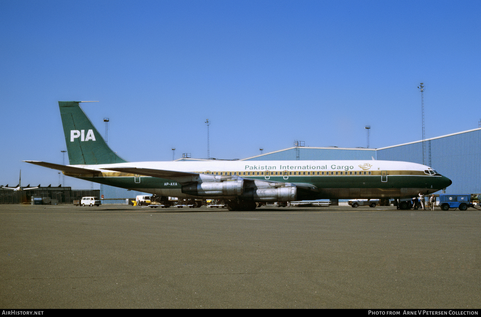 Aircraft Photo of AP-AXA | Boeing 707-340C | Pakistan International Airlines Cargo - PIA | AirHistory.net #648712