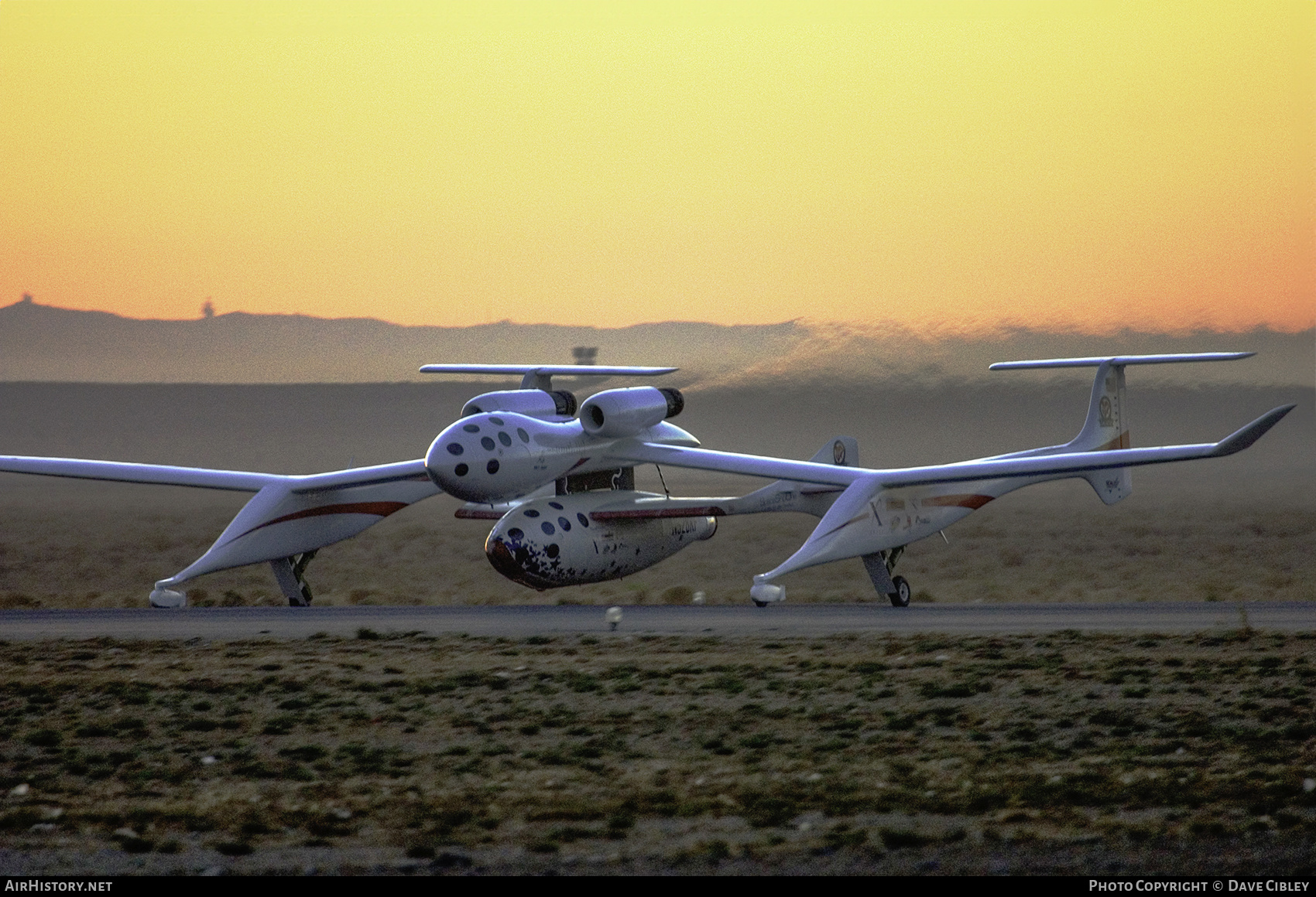 Aircraft Photo of N318SL | Scaled Composites 318 White Knight | AirHistory.net #648782