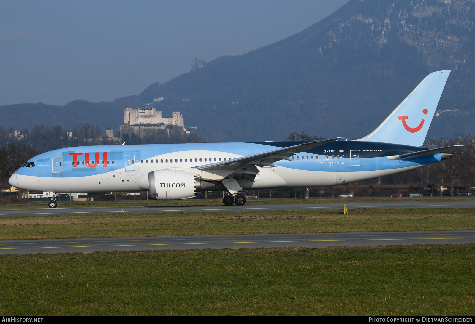 Aircraft Photo of G-TUIE | Boeing 787-8 Dreamliner | TUI | AirHistory.net #648869