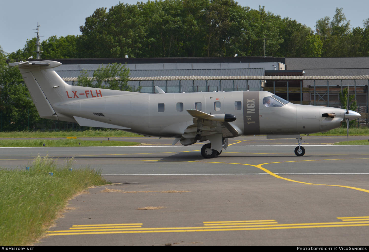 Aircraft Photo of LX-FLH | Pilatus PC-12NGX (PC-12/47E) | AirHistory.net #648907