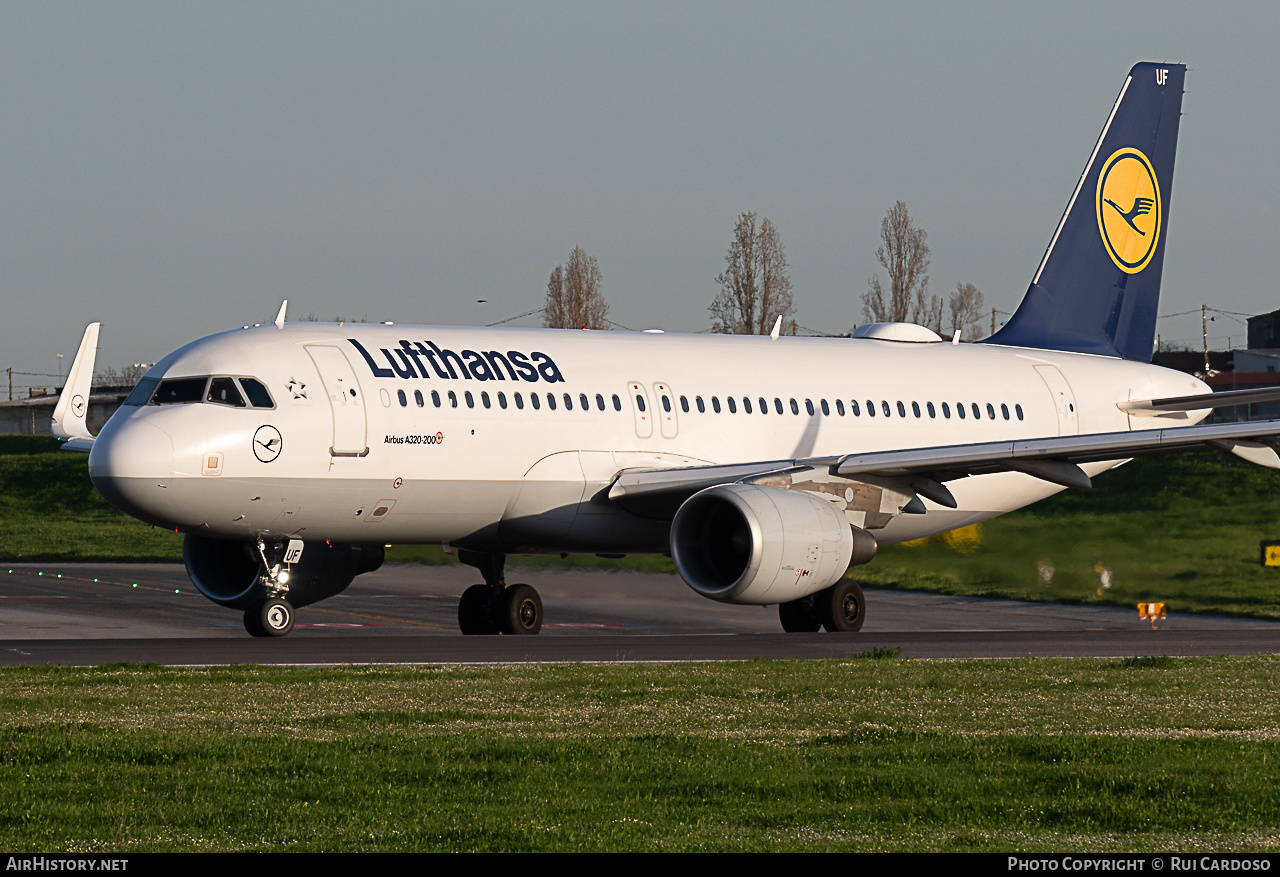 Aircraft Photo of D-AIUF | Airbus A320-214 | Lufthansa | AirHistory.net #648948