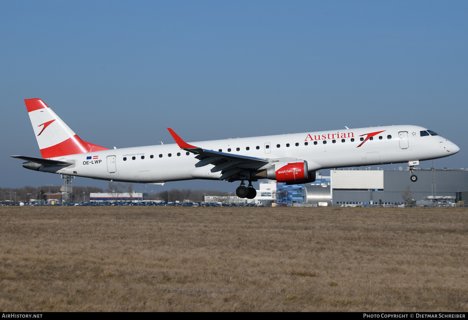 Aircraft Photo of OE-LWP | Embraer 195LR (ERJ-190-200LR) | Austrian Airlines | AirHistory.net #649058