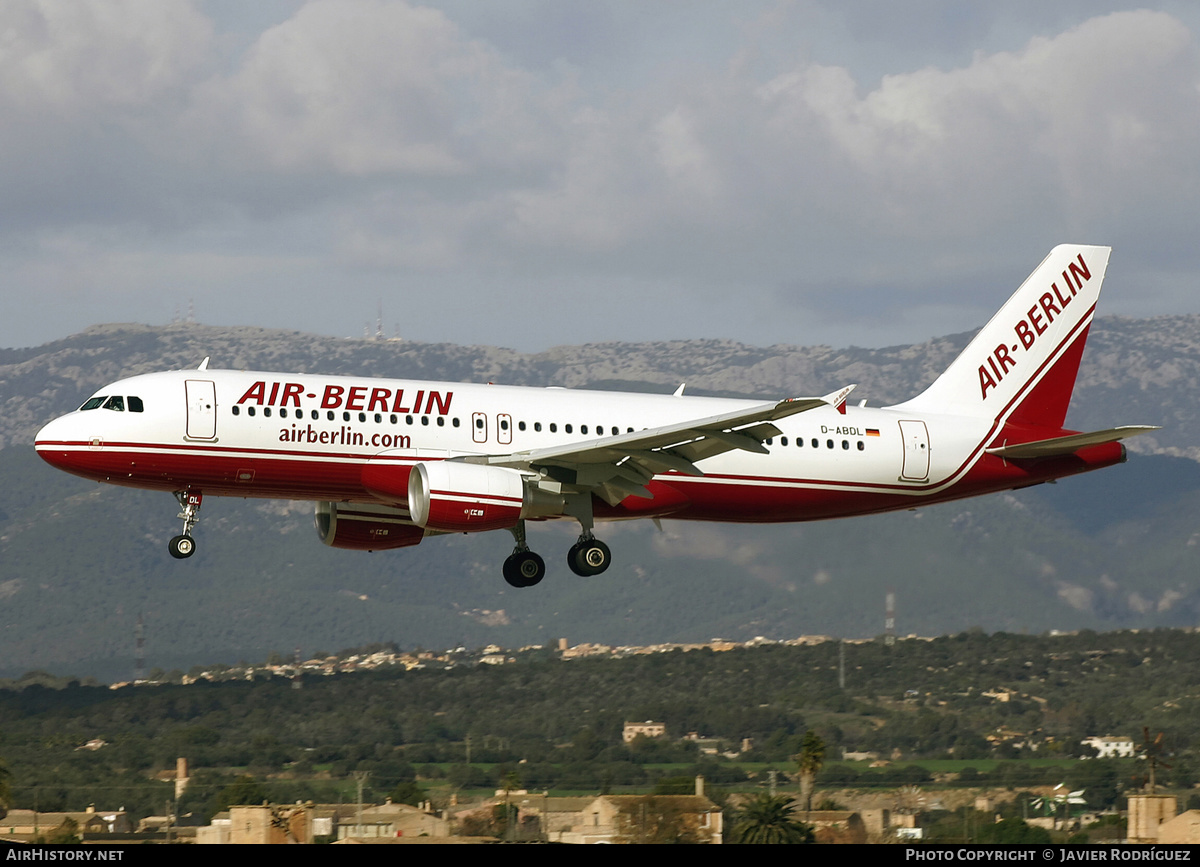 Aircraft Photo of D-ABDL | Airbus A320-214 | Air Berlin | AirHistory.net #649108