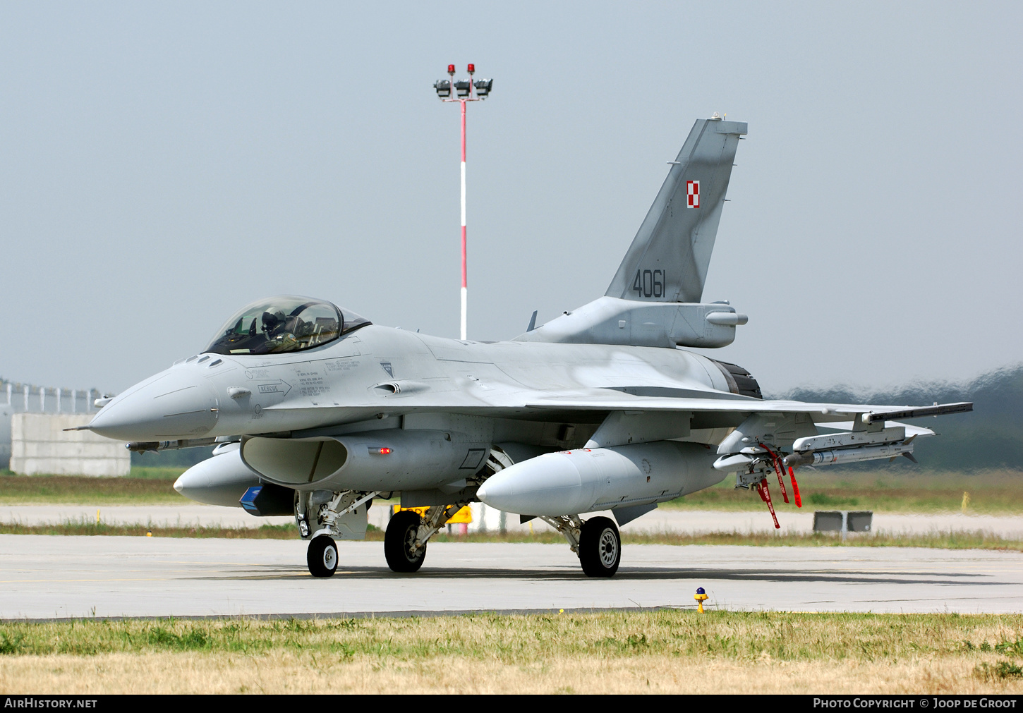 Aircraft Photo of 4061 | Lockheed Martin F-16CJ Fighting Falcon | Poland - Air Force | AirHistory.net #649158