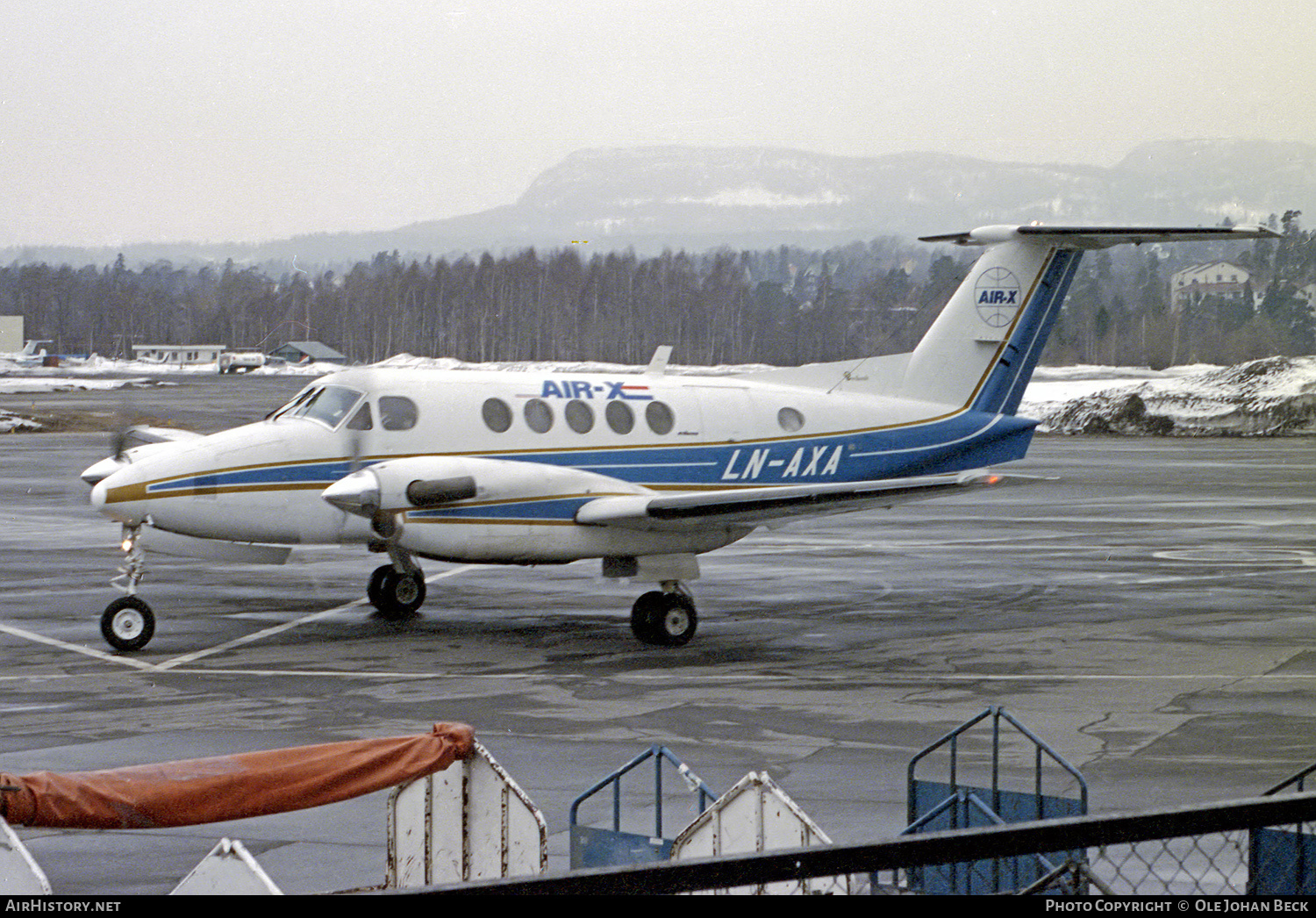 Aircraft Photo of LN-AXA | Beech 200 Super King Air | Air-X | AirHistory.net #649160