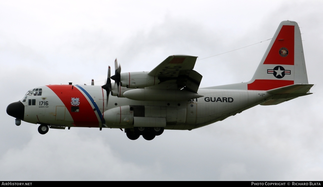 Aircraft Photo of 1716 | Lockheed HC-130H Hercules (L-382) | USA - Coast Guard | AirHistory.net #649176