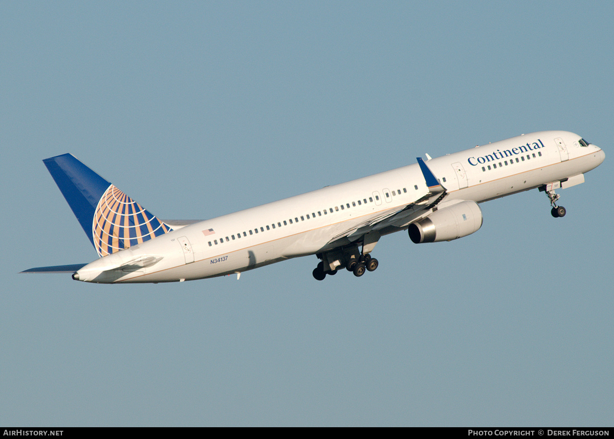 Aircraft Photo of N34137 | Boeing 757-224 | Continental Airlines | AirHistory.net #649334