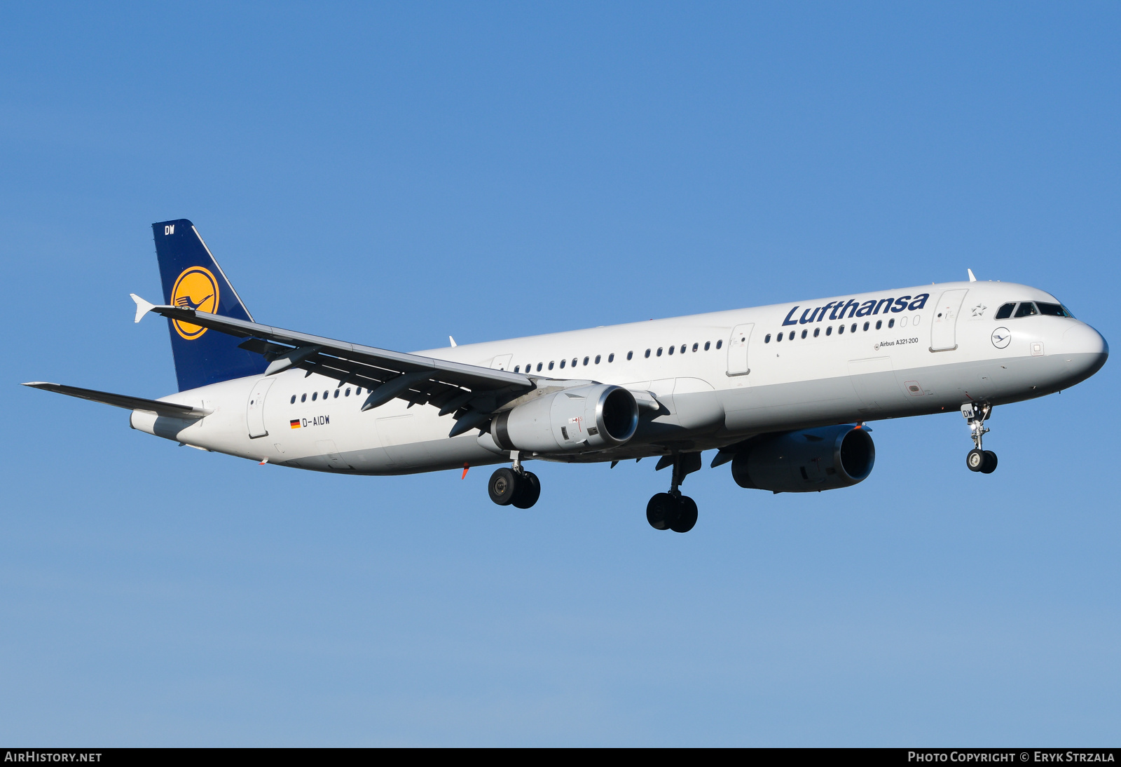 Aircraft Photo of D-AIDW | Airbus A321-231 | Lufthansa | AirHistory.net #649369