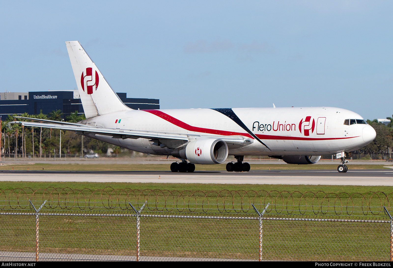 Aircraft Photo of XA-EFR | Boeing 767-241/ER(BDSF) | AeroUnion | AirHistory.net #649384