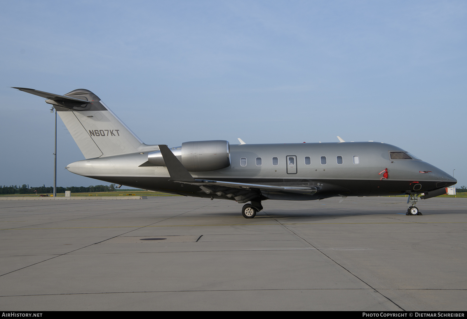 Aircraft Photo of N607KT | Bombardier Challenger 650 (CL-600-2B16) | AirHistory.net #649436