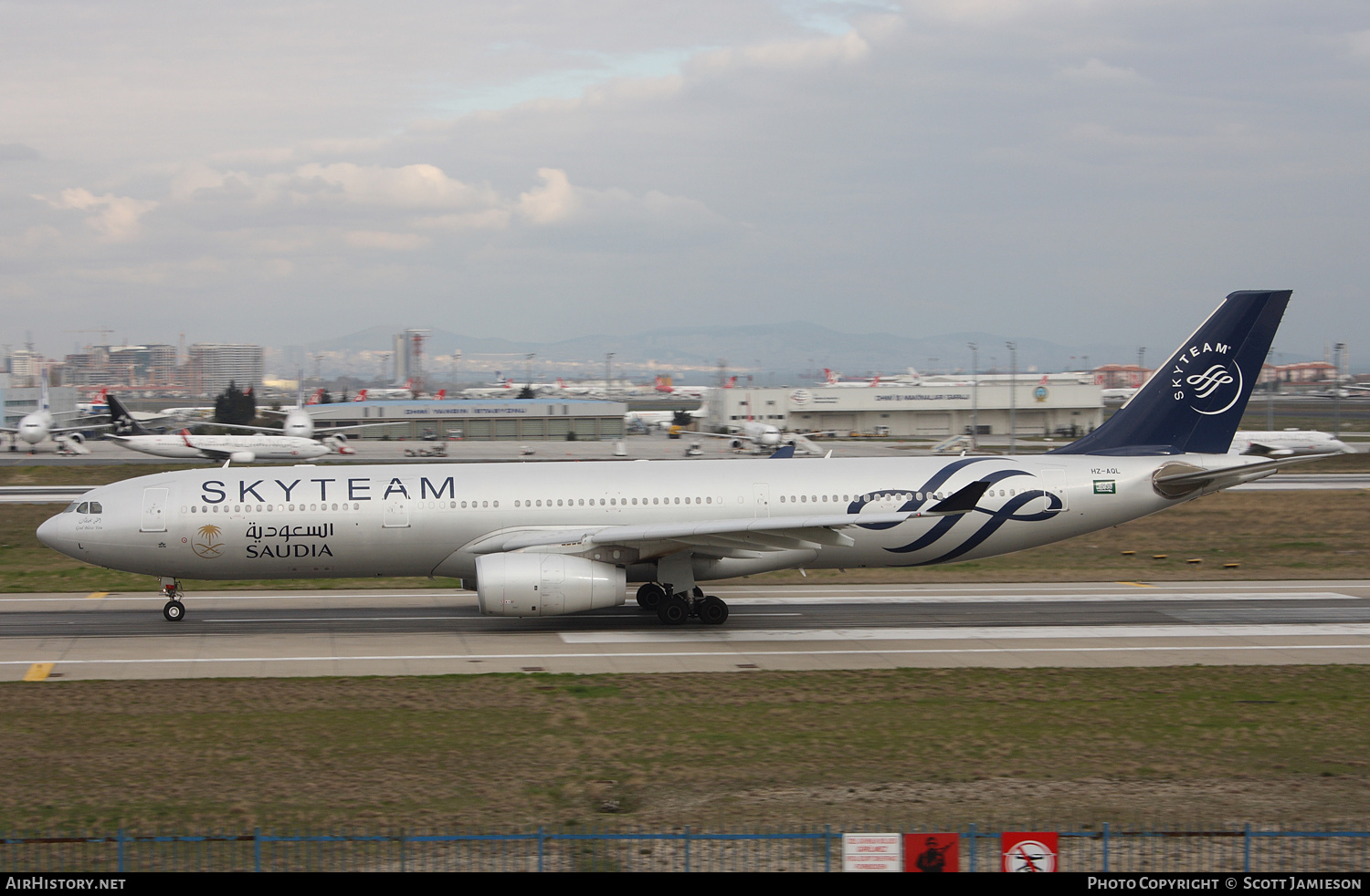 Aircraft Photo of HZ-AQL | Airbus A330-343E | Saudia - Saudi Arabian Airlines | AirHistory.net #649463