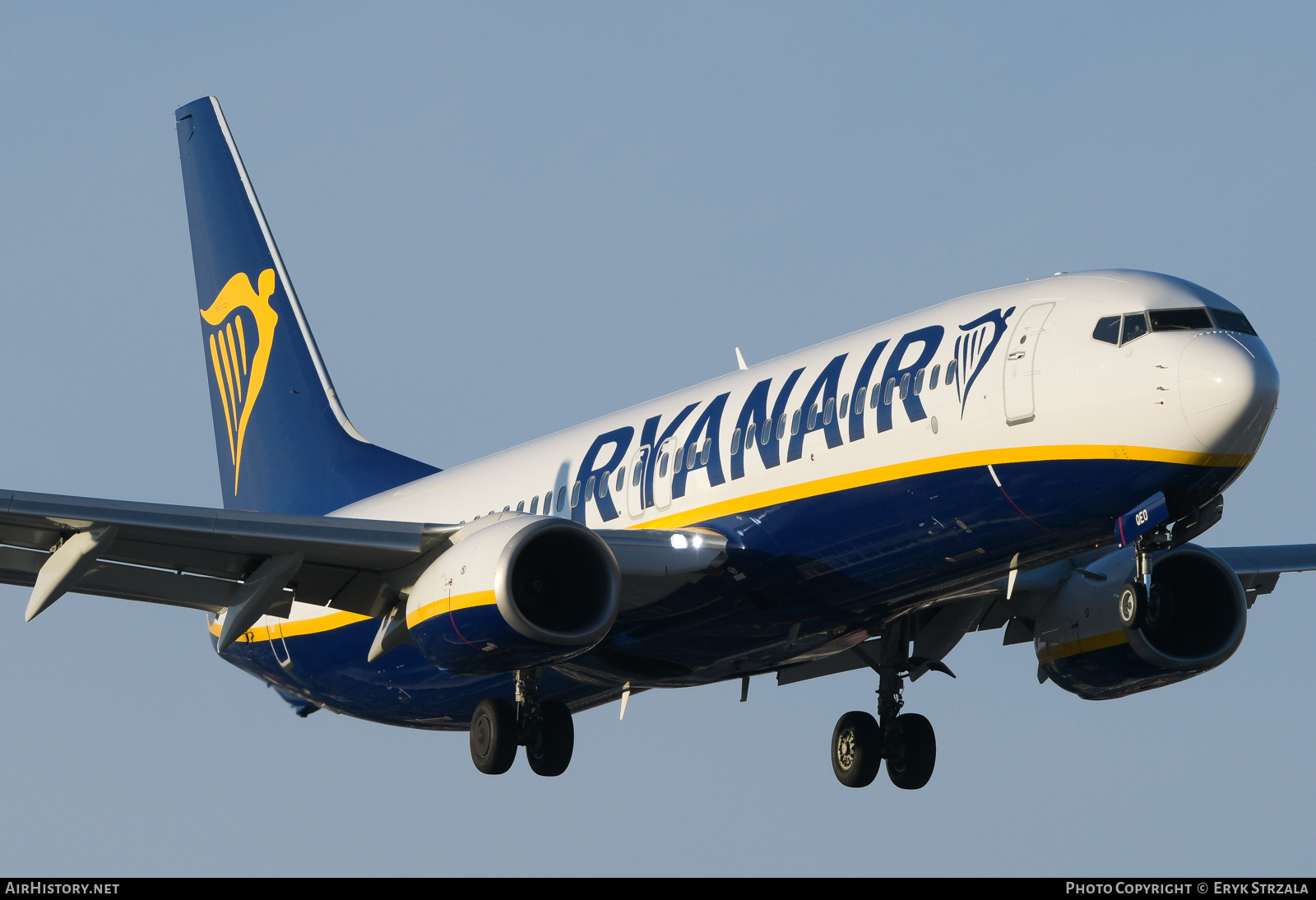 Aircraft Photo of 9H-QEO | Boeing 737-800 | Ryanair | AirHistory.net #649511