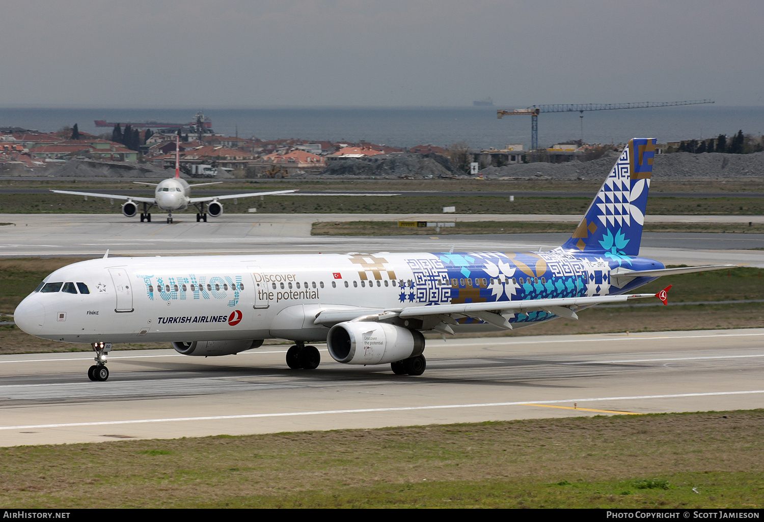 Aircraft Photo of TC-JRG | Airbus A321-231 | Turkish Airlines | AirHistory.net #649533