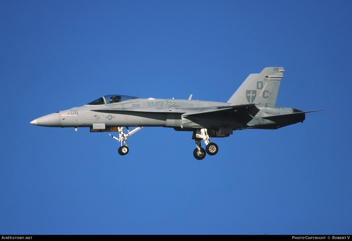 Aircraft Photo of 164273 | McDonnell Douglas F/A-18C Hornet | USA - Marines | AirHistory.net #649546