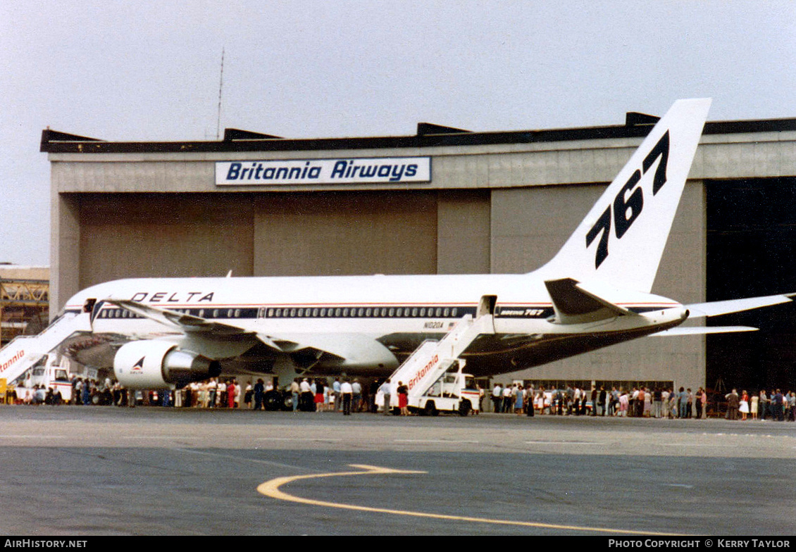 Aircraft Photo of N102DA | Boeing 767-232 | Delta Air Lines | AirHistory.net #649596