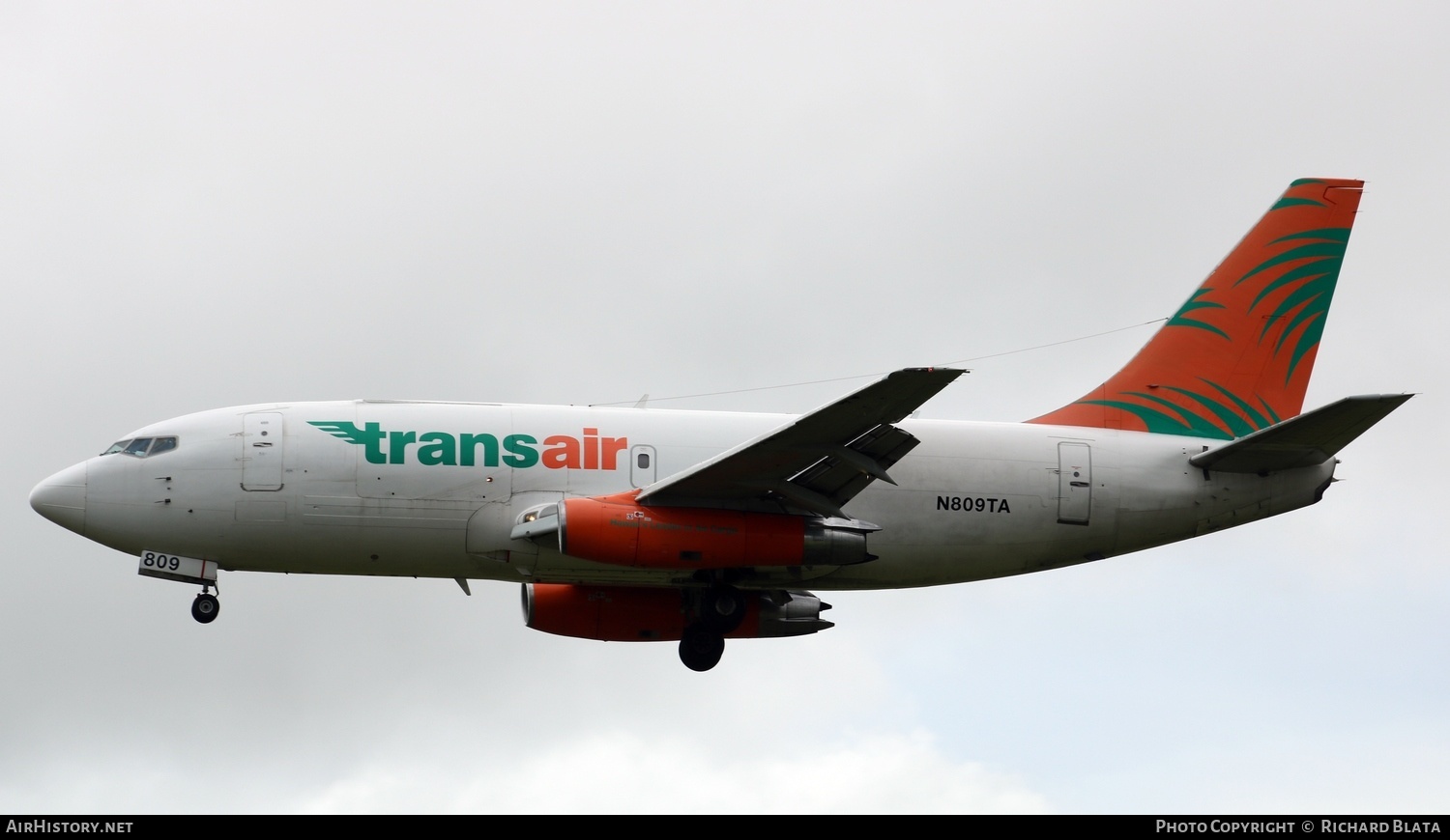 Aircraft Photo of N809TA | Boeing 737-209/Adv(F) | Transair | AirHistory.net #649621