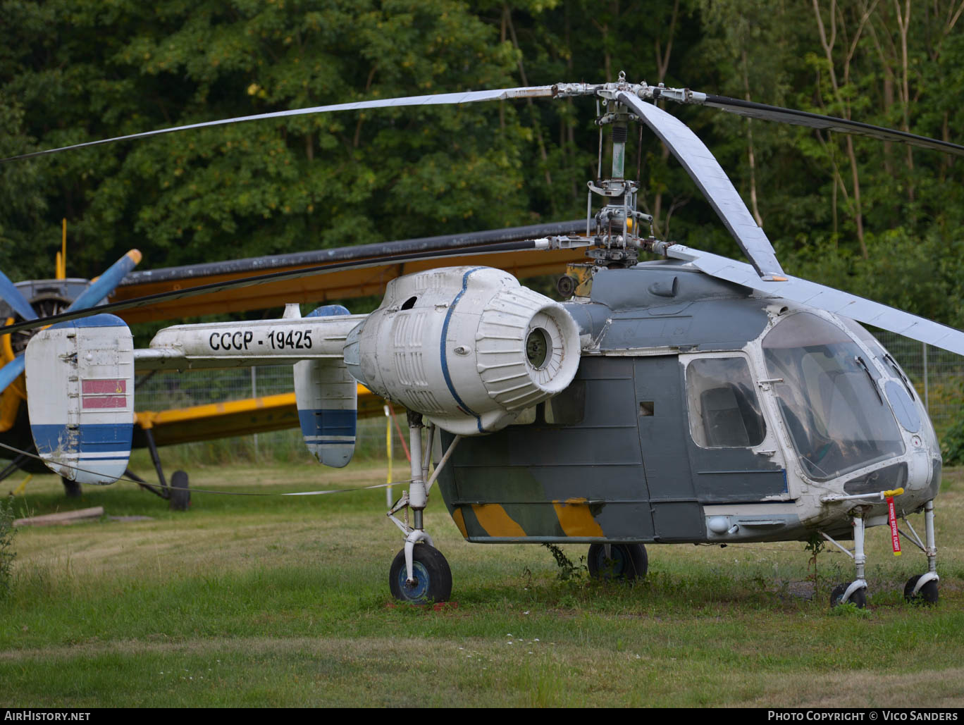 Aircraft Photo of CCCP-19425 | Kamov Ka-26 | AirHistory.net #649641