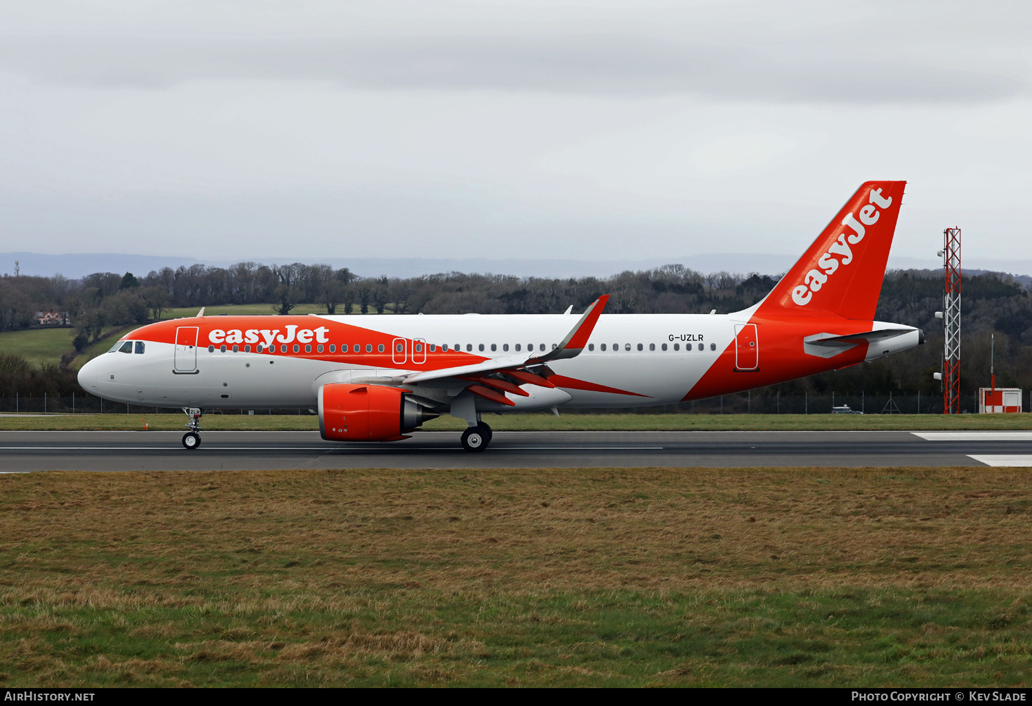 Aircraft Photo of G-UZLR | Airbus A320-251N | EasyJet | AirHistory.net #649721