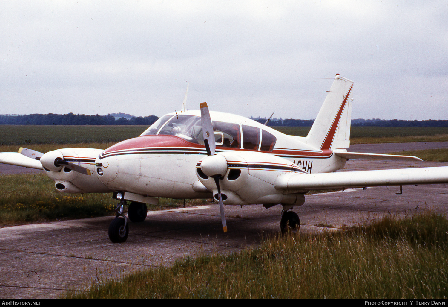 Aircraft Photo of G-ASHH | Piper PA-23-250 Aztec | AirHistory.net #649819