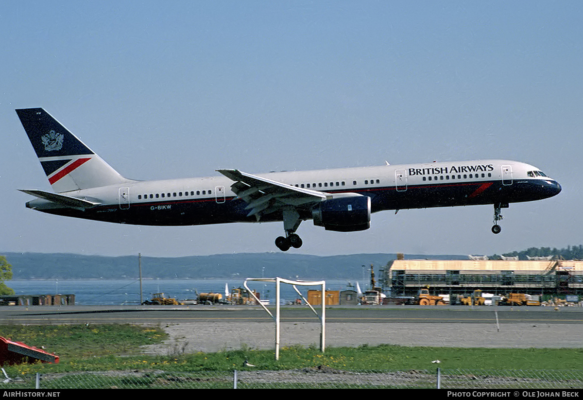 Aircraft Photo of G-BIKW | Boeing 757-236 | British Airways | AirHistory.net #649827