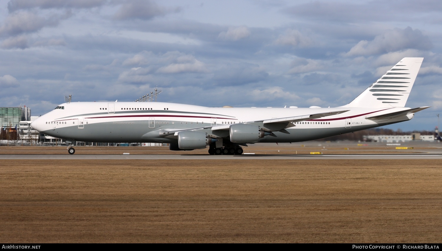 Aircraft Photo of A7-HBJ | Boeing 747-8KB BBJ | AirHistory.net #649886