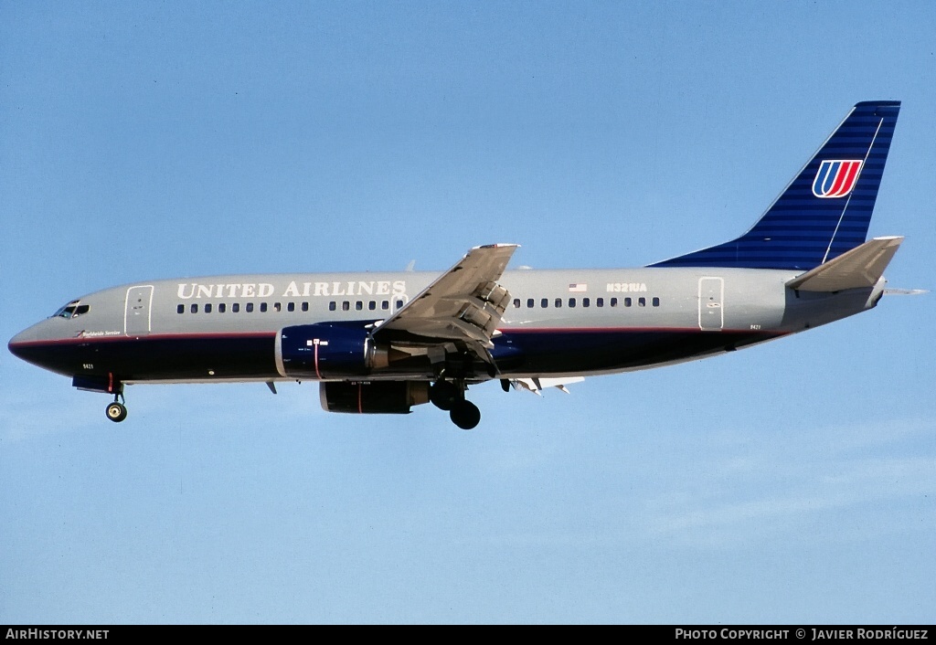 Aircraft Photo of N321UA | Boeing 737-322 | United Airlines | AirHistory.net #649933