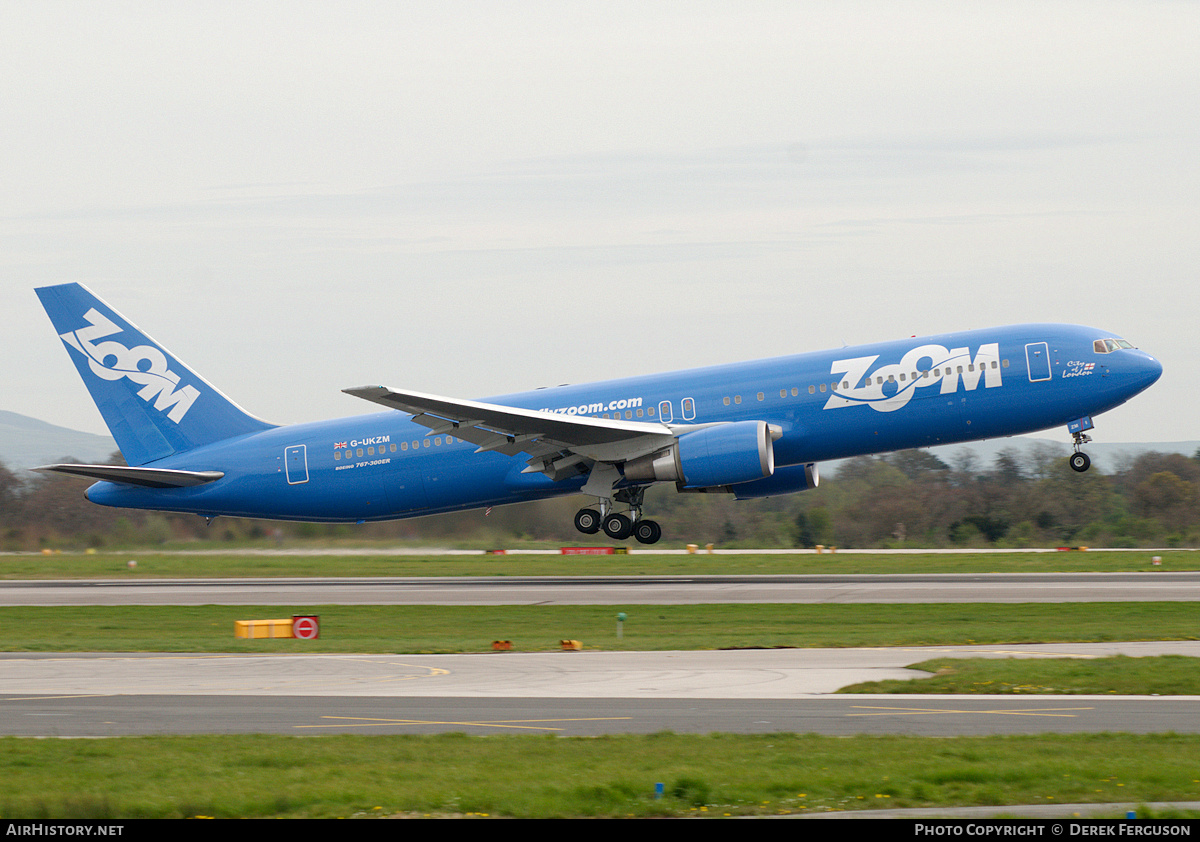 Aircraft Photo of G-UKZM | Boeing 767-3Q8/ER | Zoom Airlines | AirHistory.net #649956