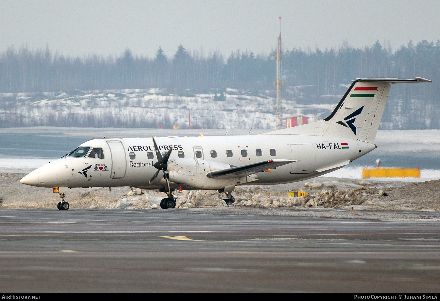 Aircraft Photo of HA-FAL | Embraer EMB-120ER Brasilia | Aeroexpress Regional | AirHistory.net #650052