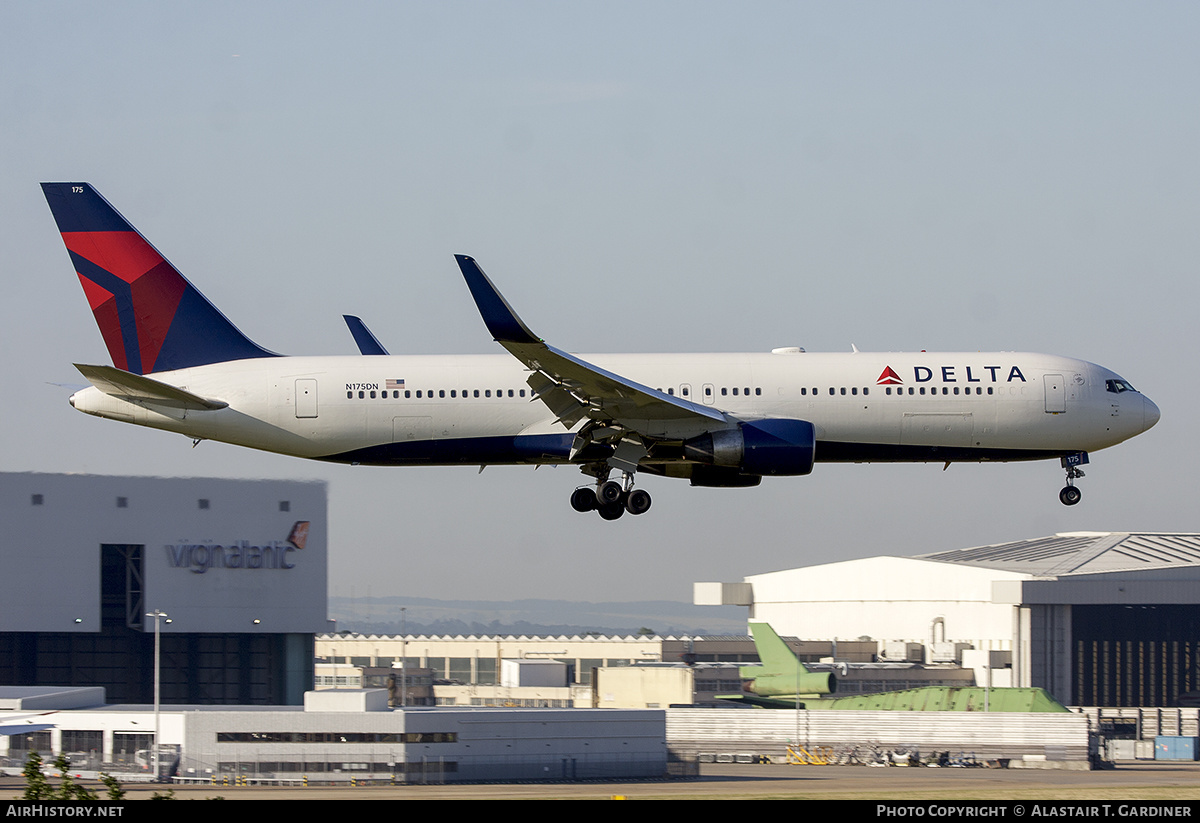 Aircraft Photo of N175DN | Boeing 767-332/ER | Delta Air Lines | AirHistory.net #650119